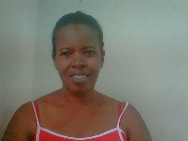 Edwiga's BongaCams show and profile