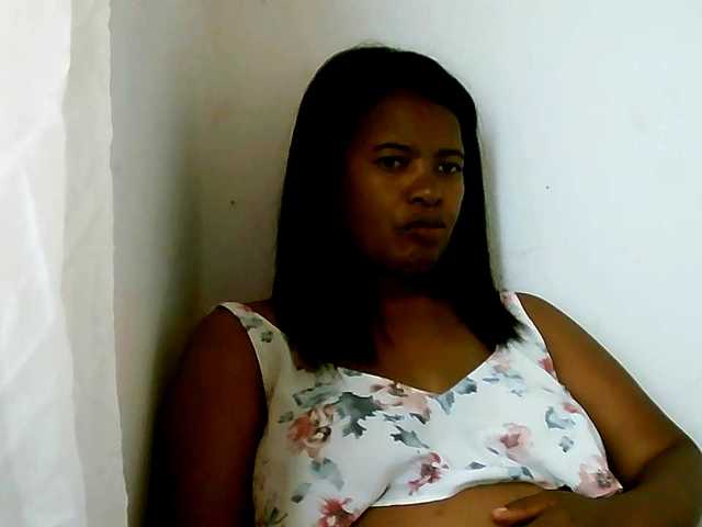 Edwiga's BongaCams show and profile