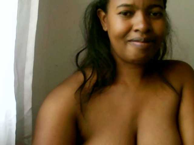 Edwiga's BongaCams show and profile