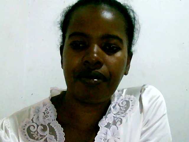 Edwiga's BongaCams show and profile