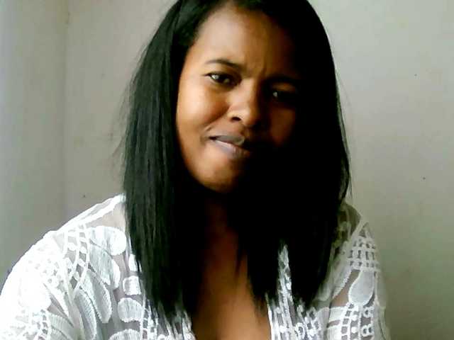 Edwiga's BongaCams show and profile