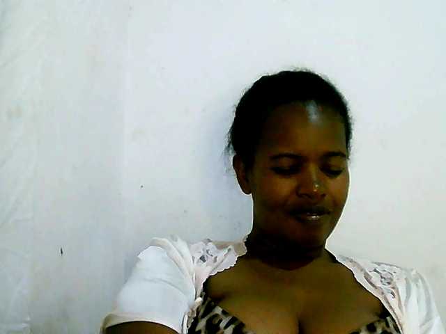 Edwiga's BongaCams show and profile