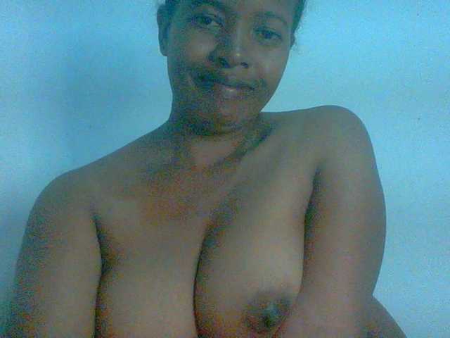 Edwiga's BongaCams show and profile