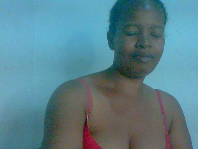 Edwiga's BongaCams show and profile