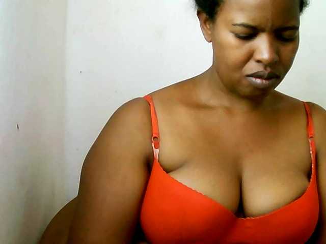 Edwiga's BongaCams show and profile