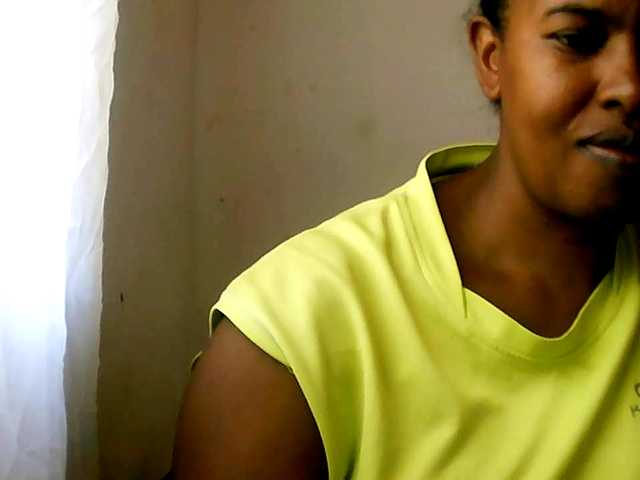 Edwiga's BongaCams show and profile