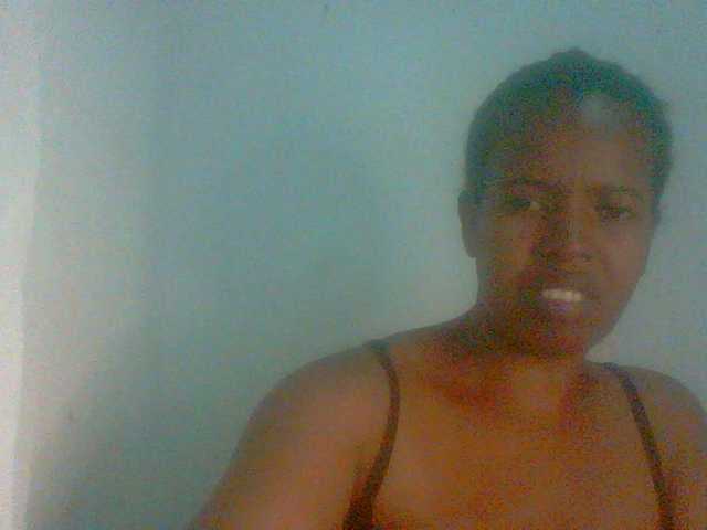 Edwiga's BongaCams show and profile