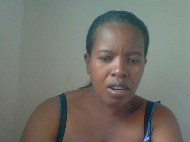 Edwiga's BongaCams show and profile