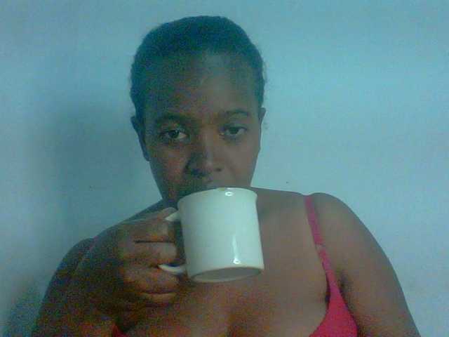 Edwiga's BongaCams show and profile