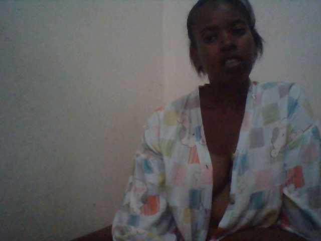 Edwiga's BongaCams show and profile