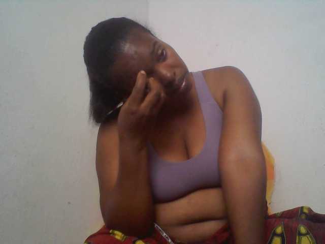 Edwiga's BongaCams show and profile