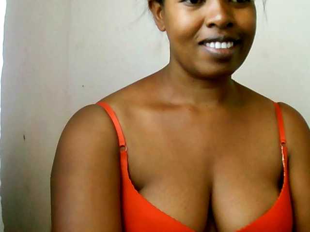 Edwiga's BongaCams show and profile