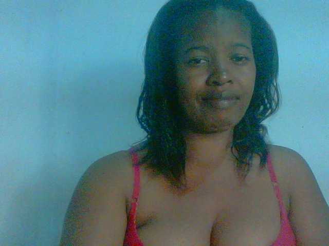 Edwiga's BongaCams show and profile