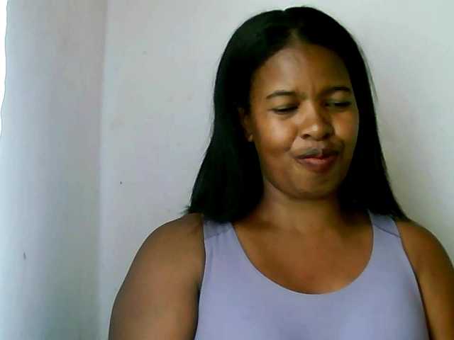 Edwiga's BongaCams show and profile