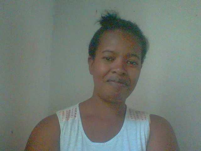 Edwiga's BongaCams show and profile