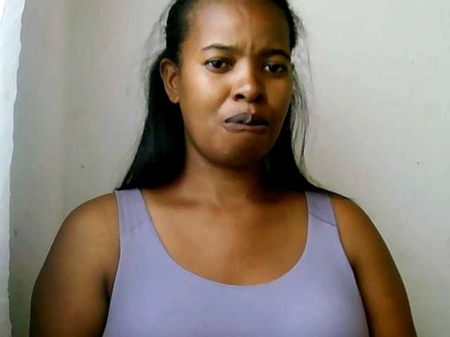 Edwiga's BongaCams show and profile