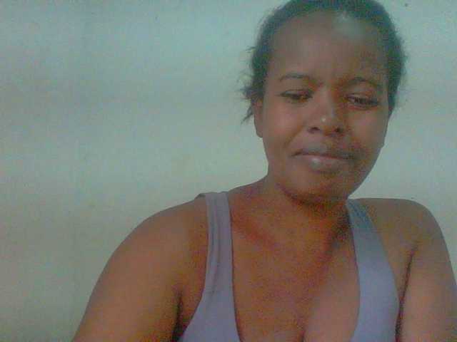 Edwiga's BongaCams show and profile