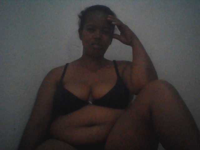 Edwiga's BongaCams show and profile