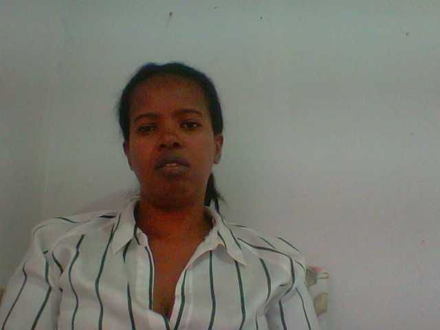 Edwiga's BongaCams show and profile