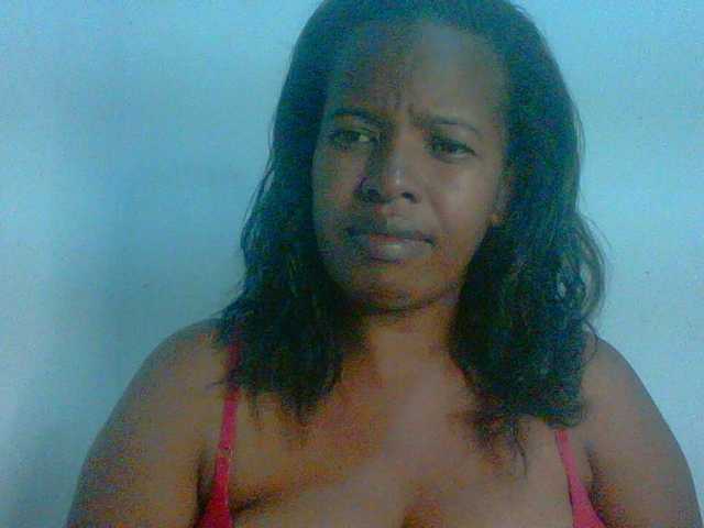 Edwiga's BongaCams show and profile