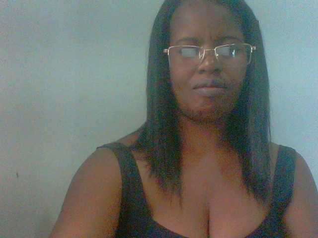 Edwiga's BongaCams show and profile