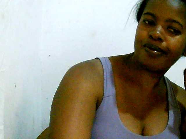 Edwiga's BongaCams show and profile