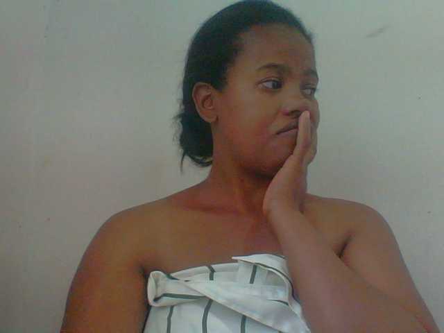 Edwiga's BongaCams show and profile