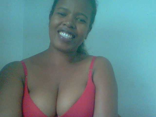 Edwiga's BongaCams show and profile