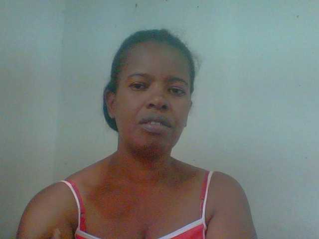 Edwiga's BongaCams show and profile