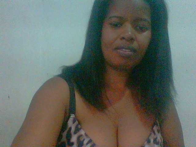 Edwiga's BongaCams show and profile