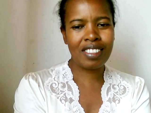 Edwiga's BongaCams show and profile