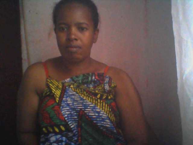 Edwiga's BongaCams show and profile