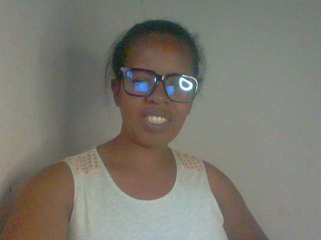 Edwiga's BongaCams show and profile