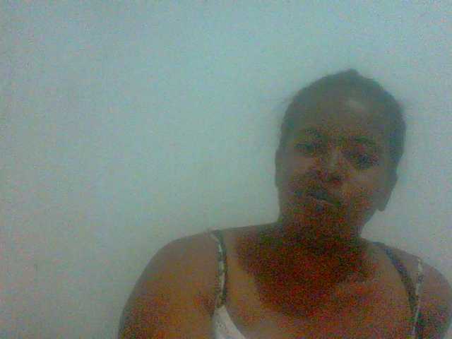 Edwiga's BongaCams show and profile