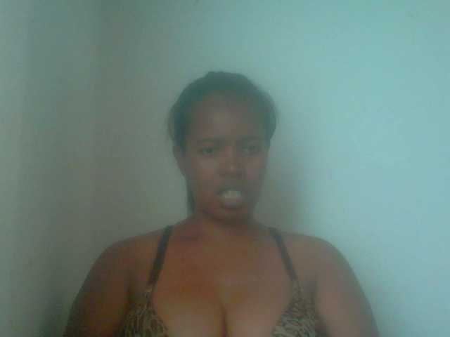 Edwiga's BongaCams show and profile