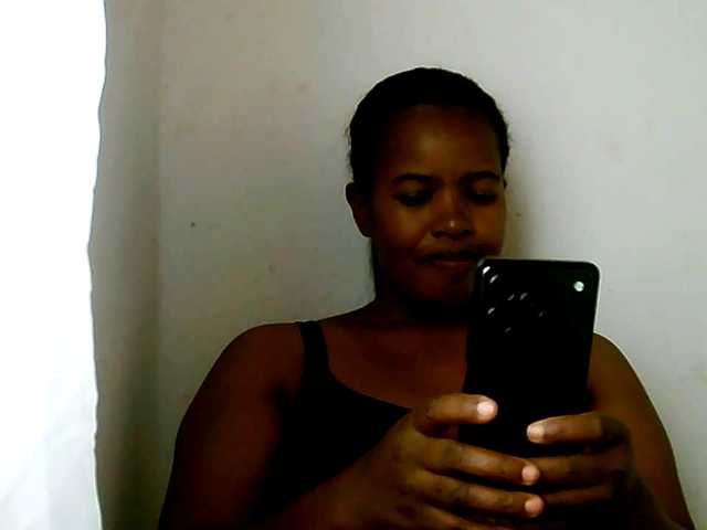 Edwiga's BongaCams show and profile