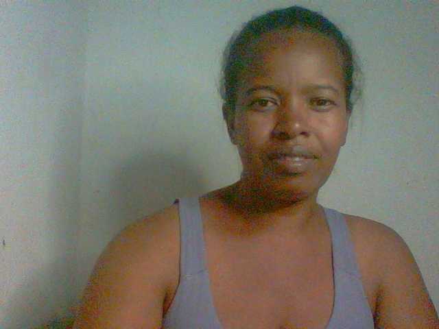 Edwiga's BongaCams show and profile