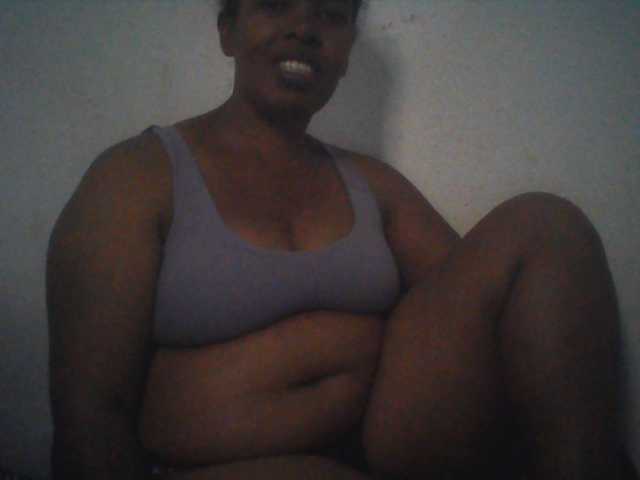 Edwiga's BongaCams show and profile