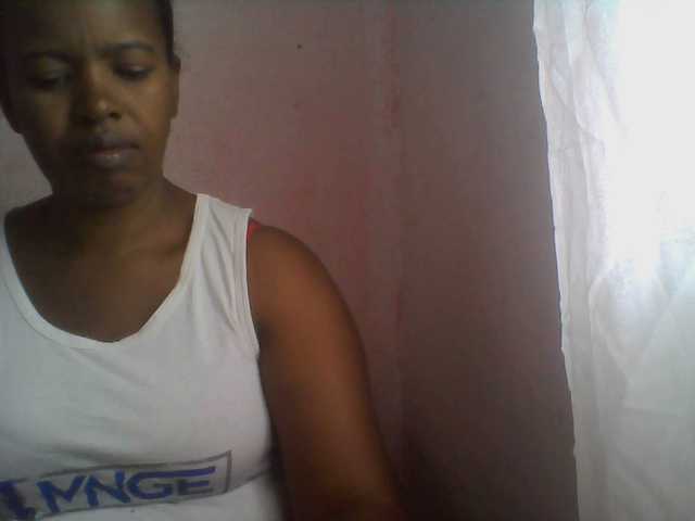 Edwiga's BongaCams show and profile