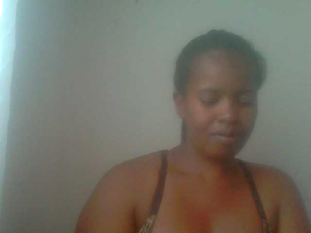 Edwiga's BongaCams show and profile