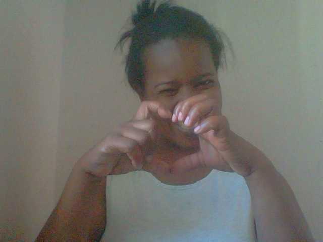 Edwiga's BongaCams show and profile