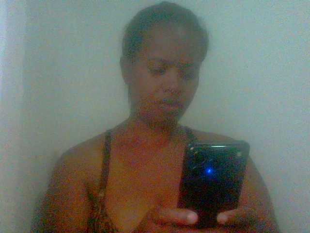 Edwiga's BongaCams show and profile