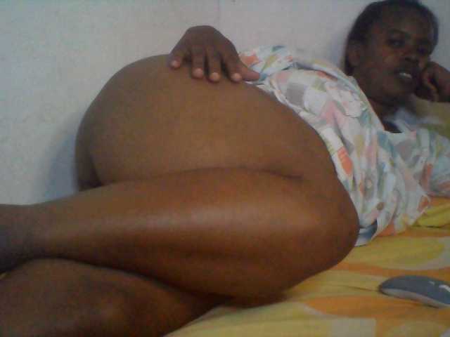 Edwiga's BongaCams show and profile