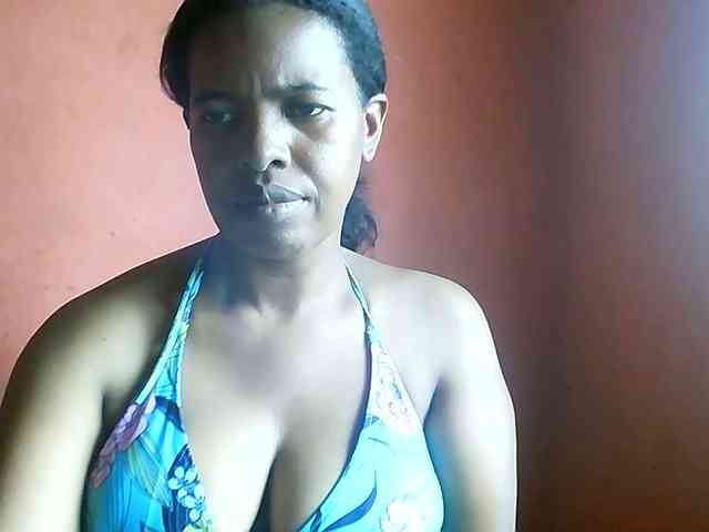 Edwiga Live Webcam on BongaCams