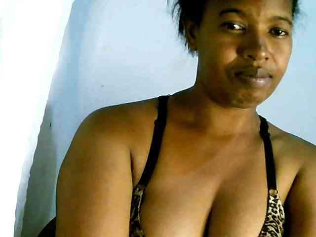 Edwiga Live Webcam on BongaCams