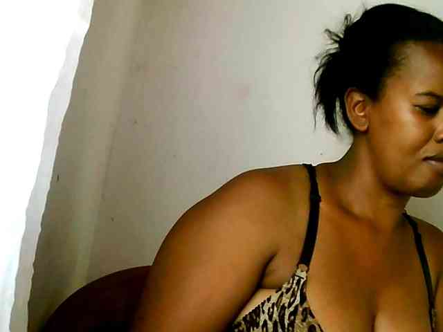 Edwiga Live Webcam on BongaCams