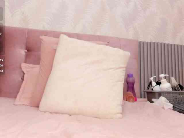 Kimiekaboom webcam