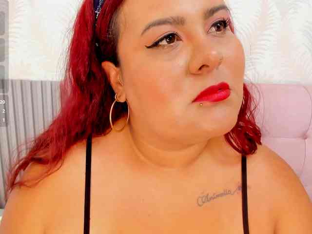 Kimiekaboom webcam
