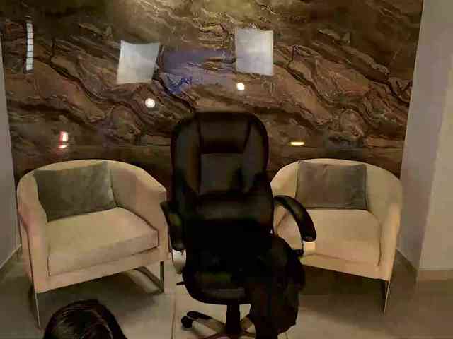 LisaMonroe LisaMonroe