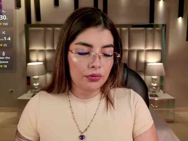 LisaMonroe LisaMonroe